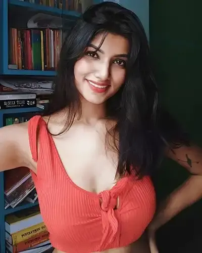 Escort Maudaha